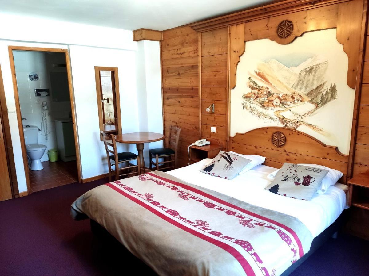 פרלוניאן-לה-ונואז Epicea Lodge Hotel Et Camping מראה חיצוני תמונה