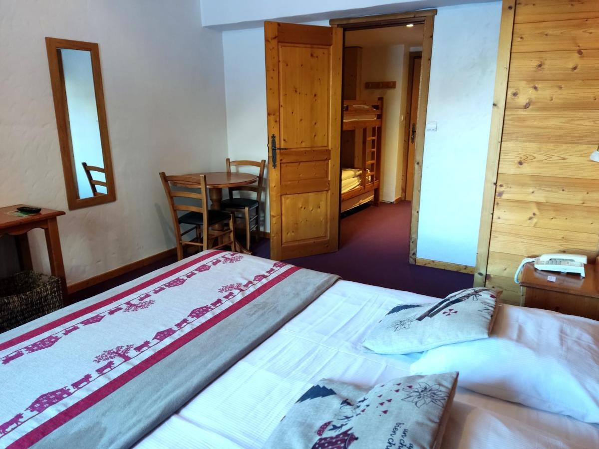 פרלוניאן-לה-ונואז Epicea Lodge Hotel Et Camping מראה חיצוני תמונה