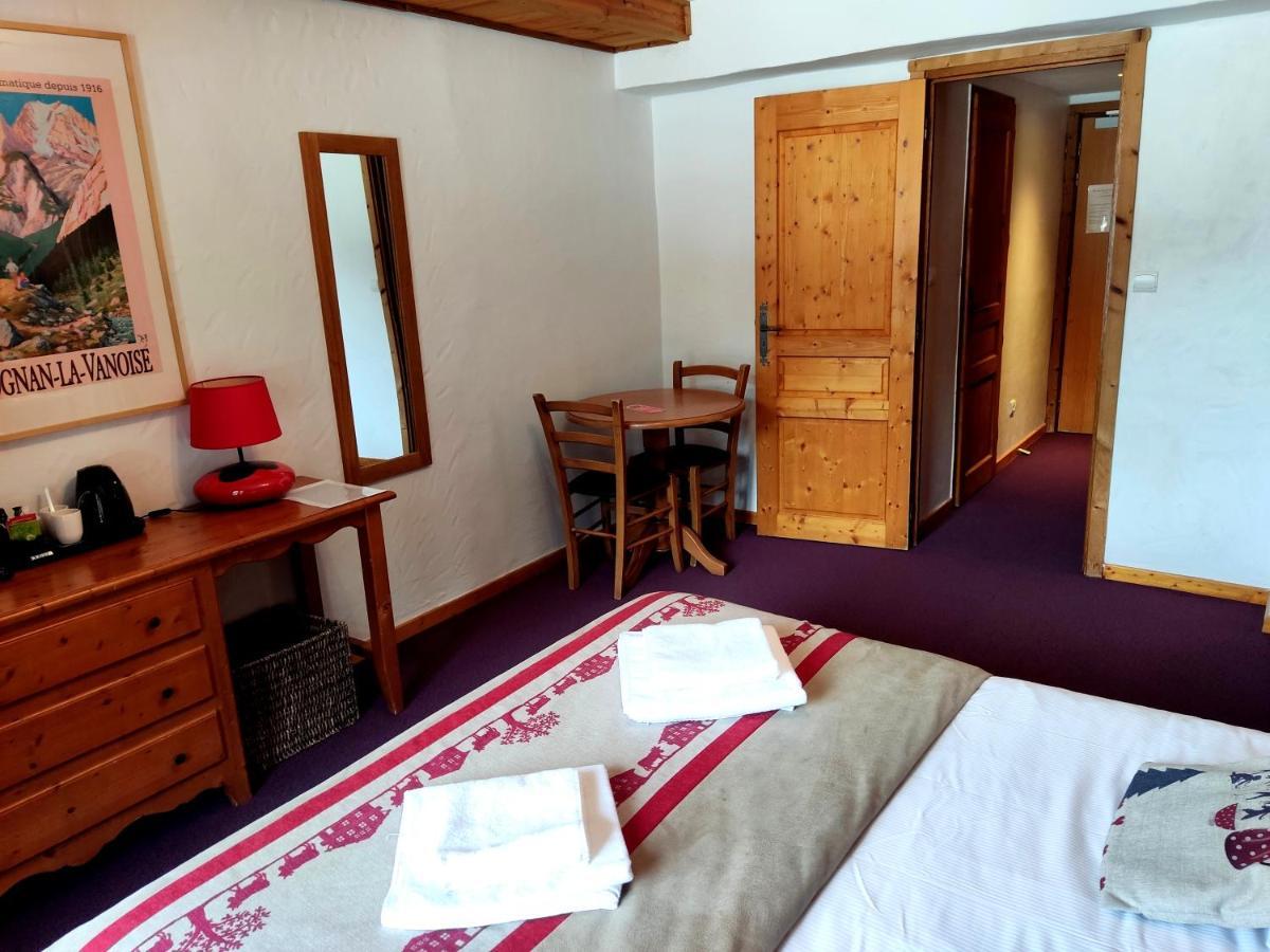 פרלוניאן-לה-ונואז Epicea Lodge Hotel Et Camping מראה חיצוני תמונה